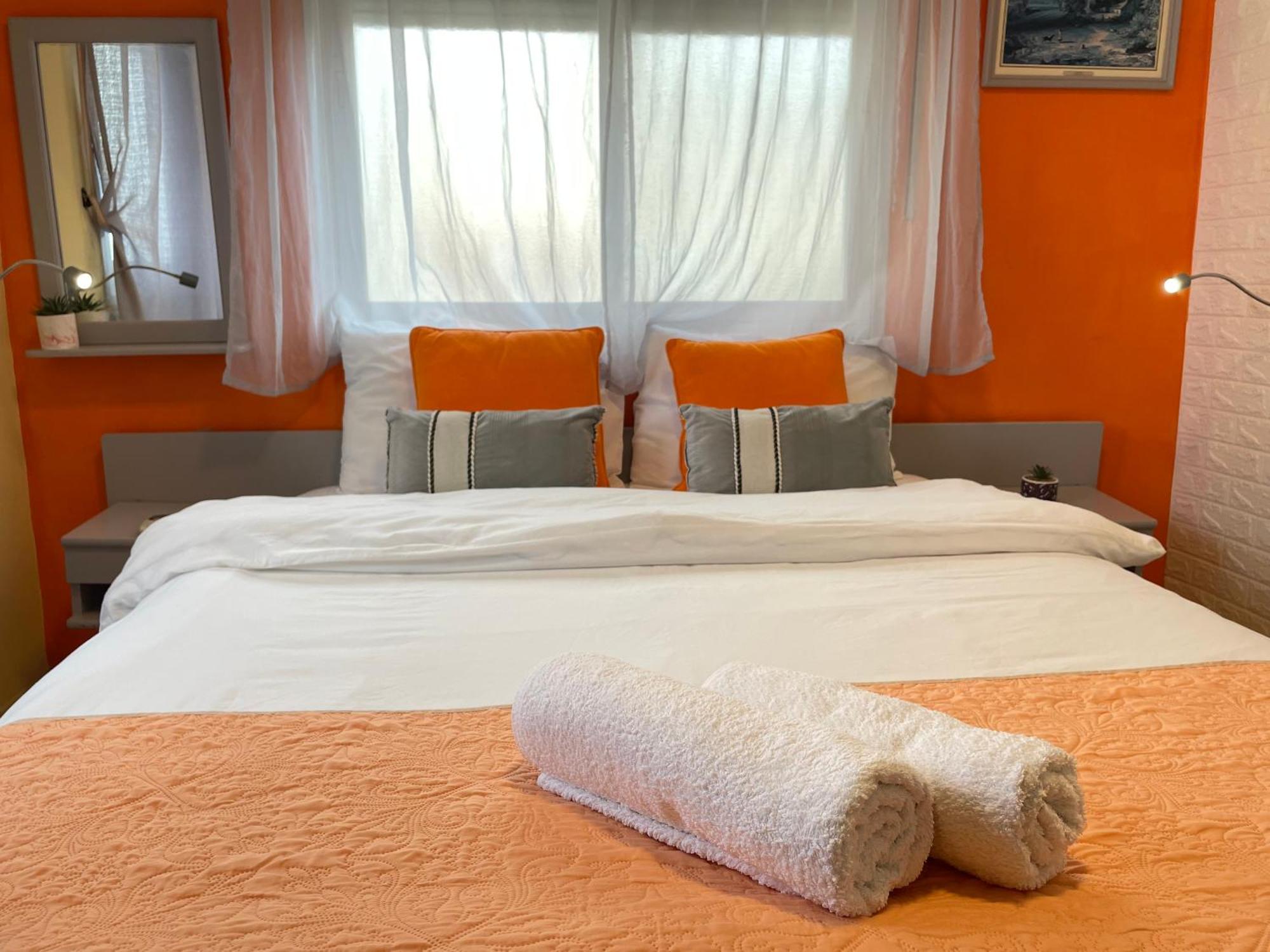 Breezot Yam Hotel Нахария Екстериор снимка