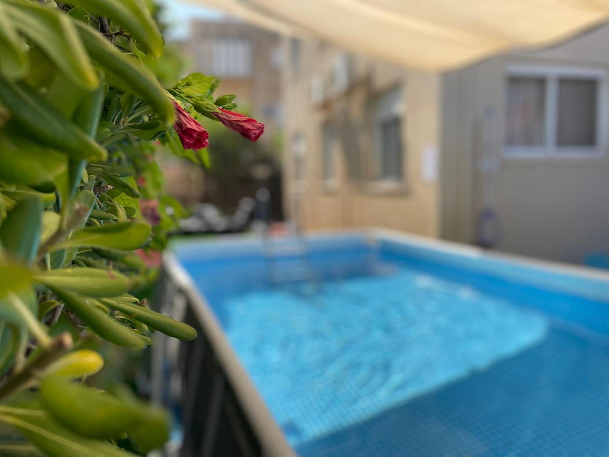 Breezot Yam Hotel Нахария Екстериор снимка