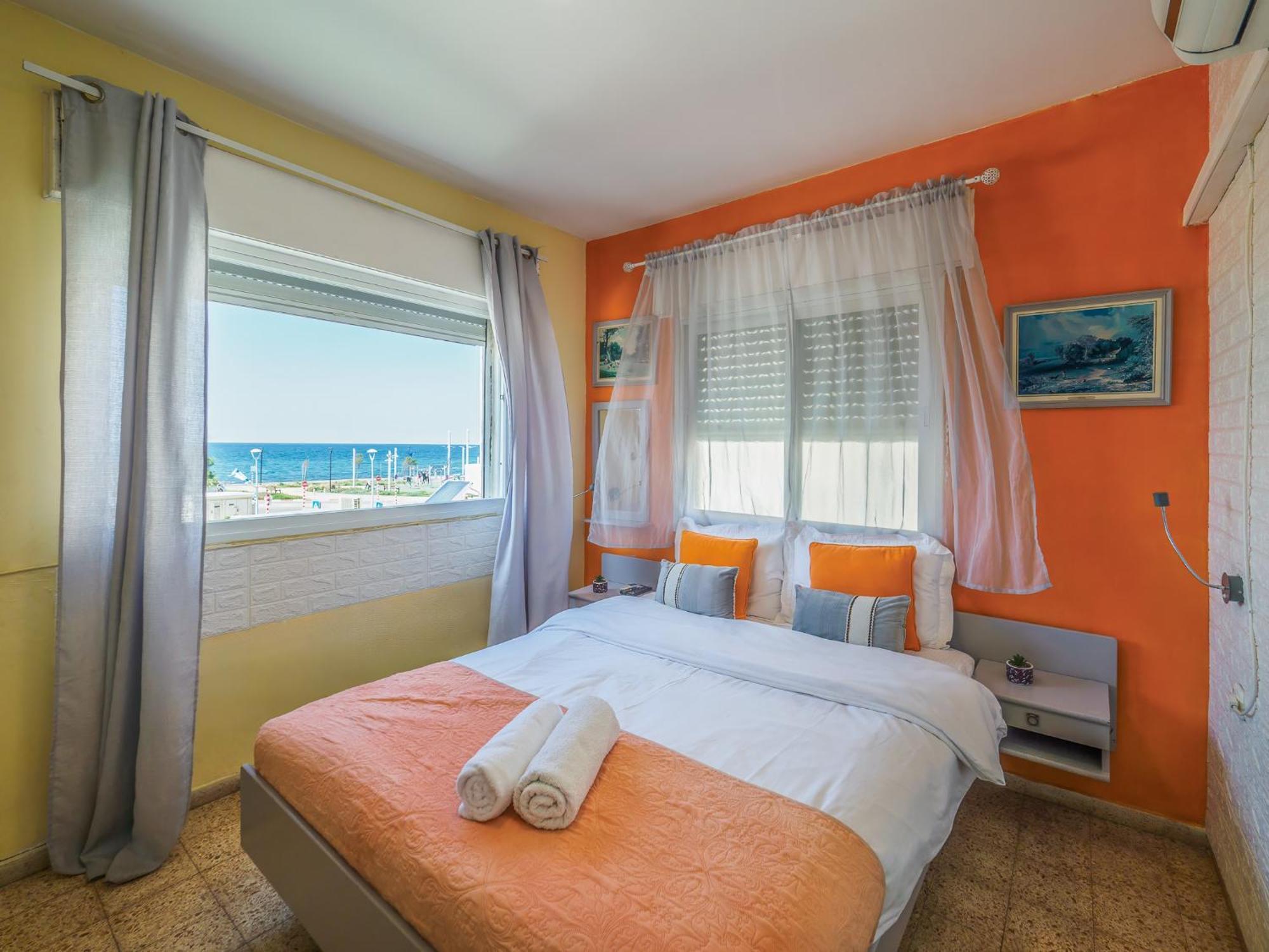 Breezot Yam Hotel Нахария Екстериор снимка